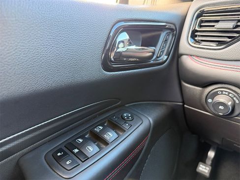 Used 2023 Dodge Durango GT image 23