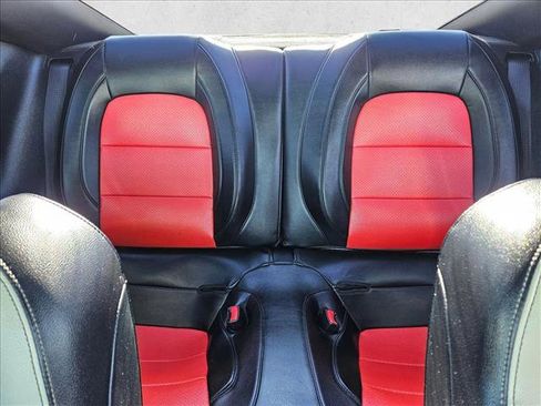 Used 2015 Ford Mustang Premium image 17