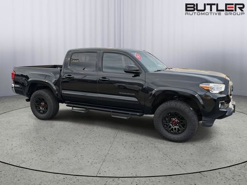 Certified 2021 Toyota Tacoma SR5 RWD image 7