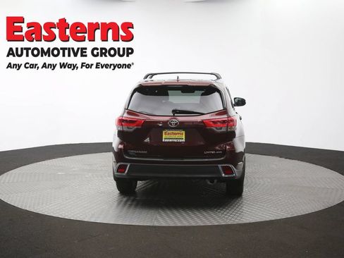 Used 2019 Toyota Highlander Limited Platinum AWD/4WD image 42