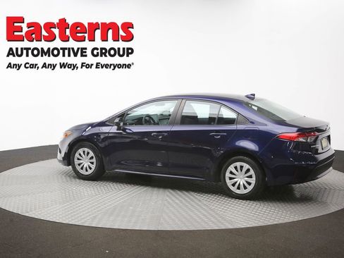 Used 2022 Toyota Corolla LE FWD image 61