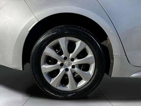 Used 2020 Toyota Corolla LE FWD image 51