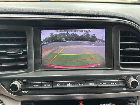 Used 2019 Hyundai Elantra Value Edition FWD image 34