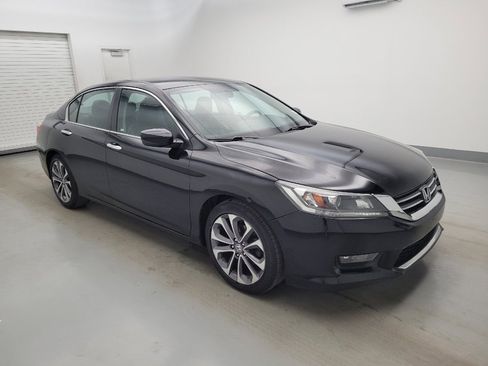 Used 2015 Honda Accord Sport image 11
