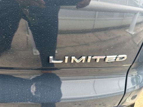 Used 2026 Toyota Crown Signia w/ Advanced Technology Package image 3