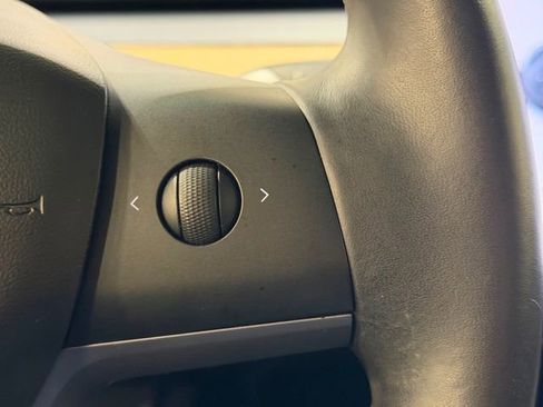 Used 2019 Tesla Model 3 Long Range image 26