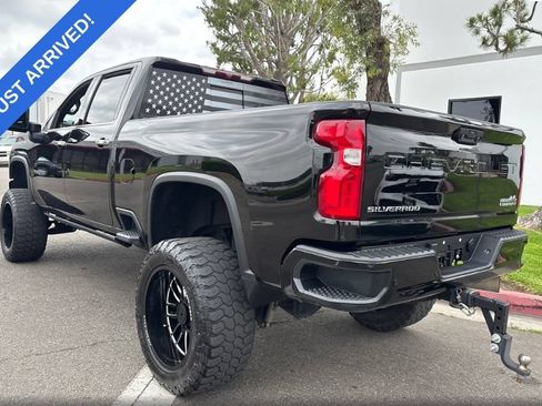Used 2022 Chevrolet Silverado 2500 High Country w/ Z71 Off-Road Package AWD/4WD image 4