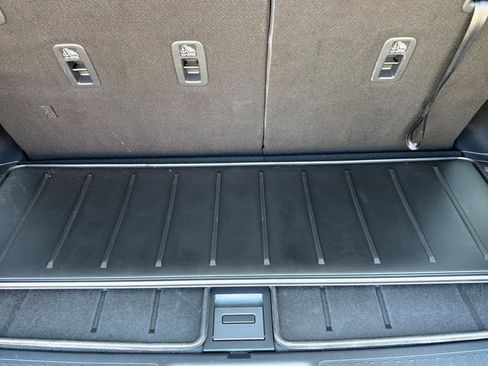 Used 2025 Honda Pilot EX-L image 18