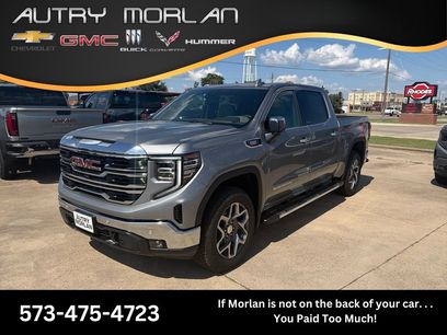 New 2026 GMC Sierra 1500 SLT w/ SLT Premium Package