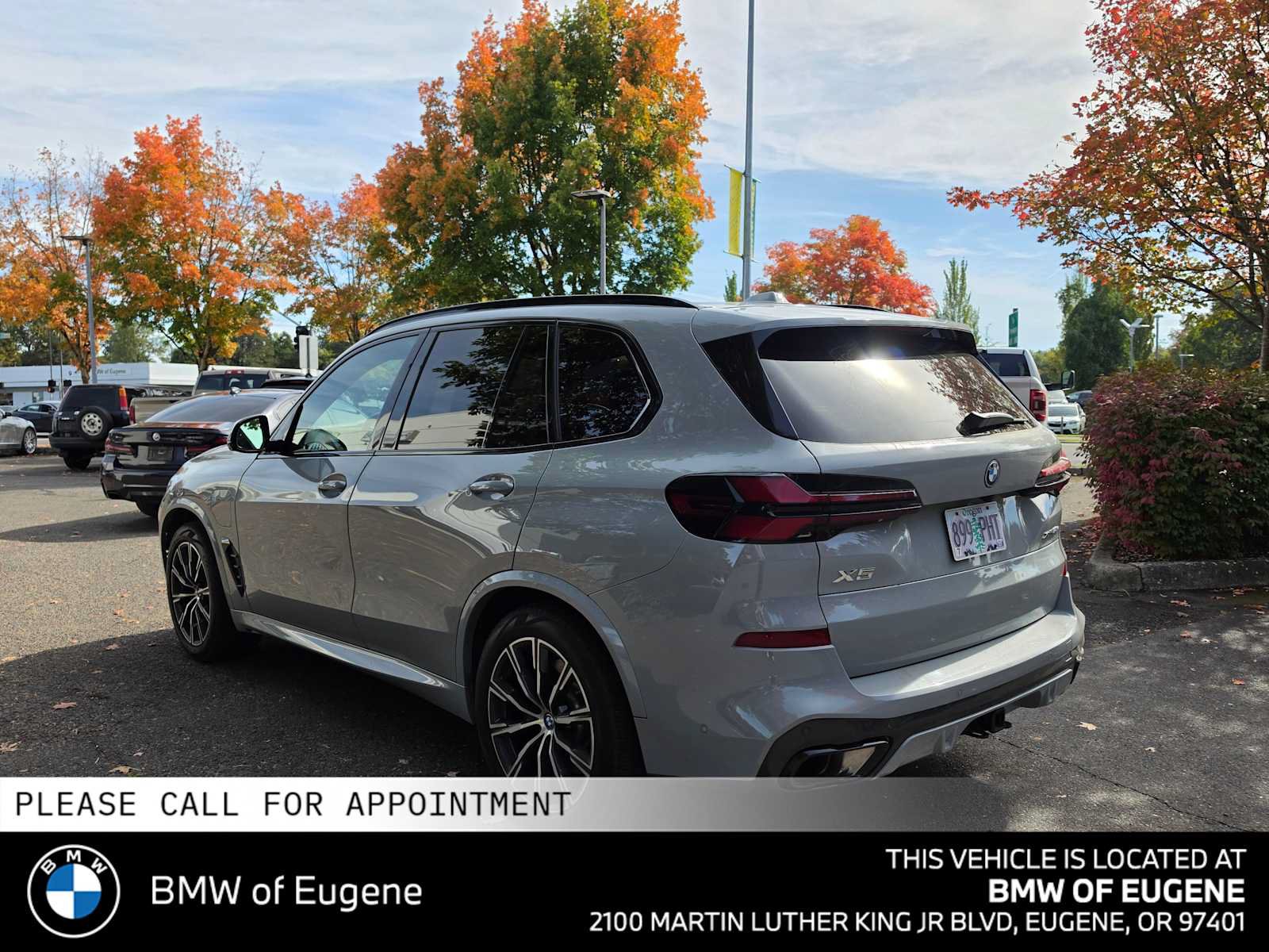 Used 2025 BMW X5 xDrive50e w/ Executive Package AWD/4WD image 5