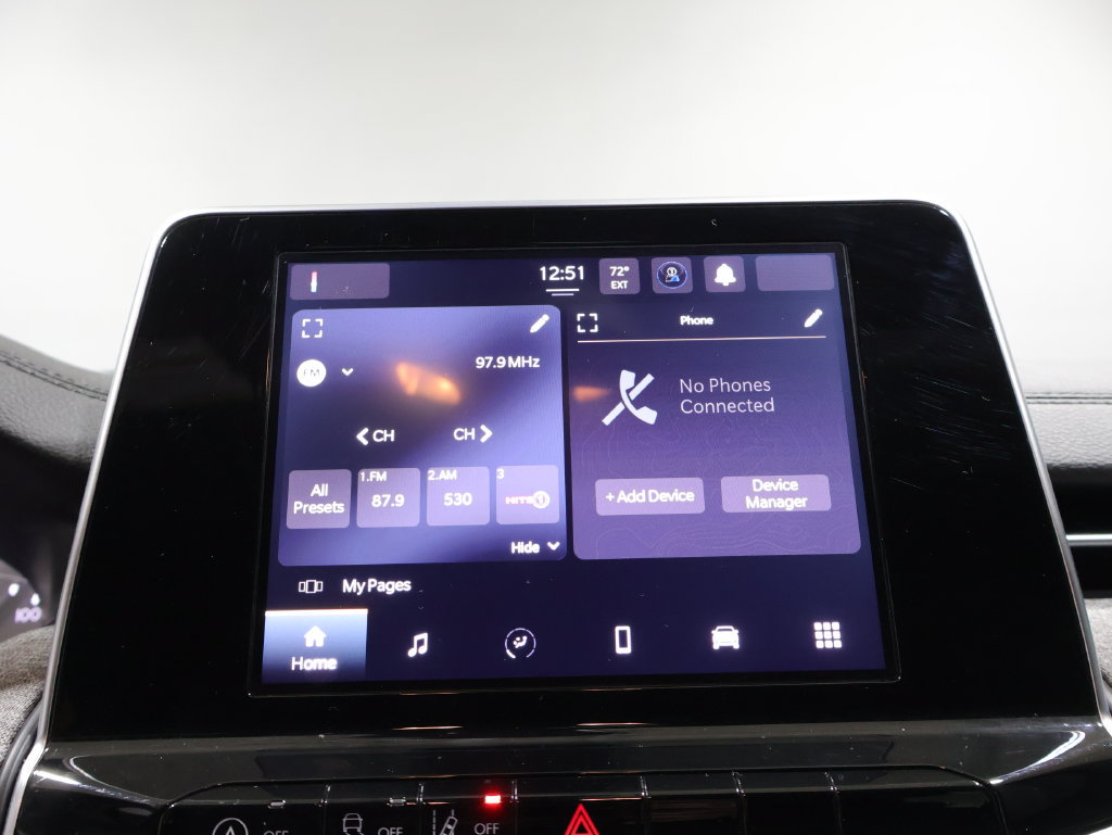 Used 2025 Jeep Compass Latitude AWD/4WD image 24