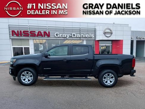 Used 2020 Chevrolet Colorado LT w/ Safety Package RWD image 4