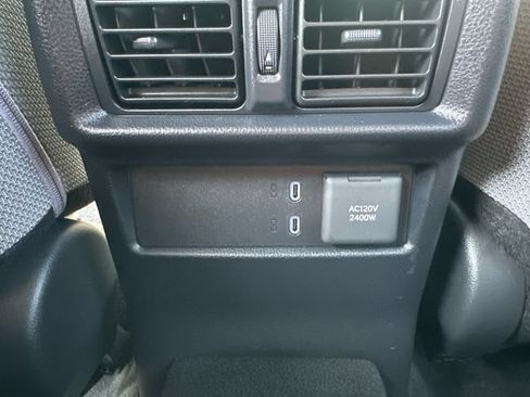 Used 2025 Toyota 4Runner TRD Off-Road AWD/4WD image 19
