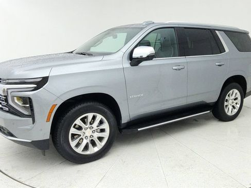 Certified 2025 Chevrolet Tahoe Premier RWD image 3
