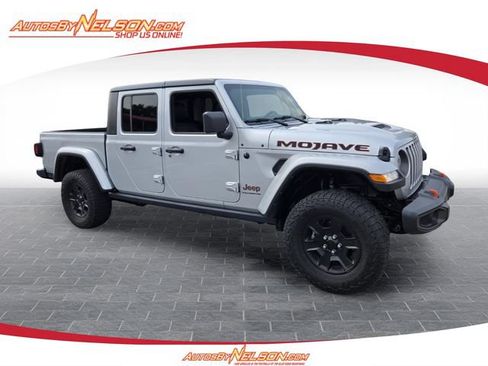 Used 2023 Jeep Gladiator Mojave w/ Cold Weather Group AWD/4WD image 1