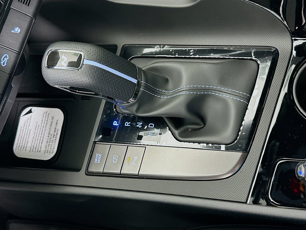 New 2026 Hyundai Elantra N FWD image 15