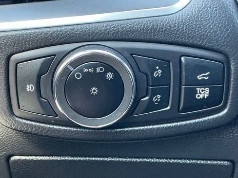 Used 2024 Ford Edge Titanium AWD/4WD image 29