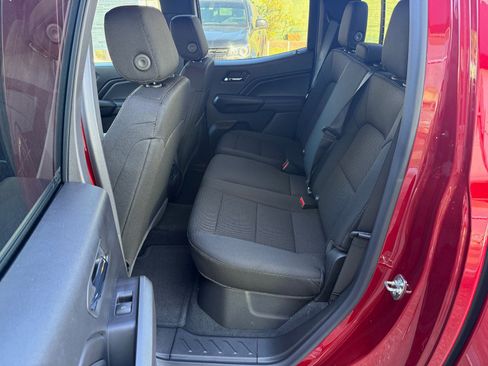 New 2026 GMC Canyon Elevation w/ Convenience Package image 11