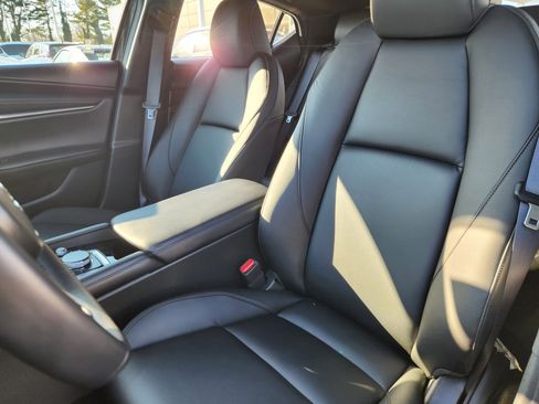 Certified 2025 MAZDA MAZDA3 s Sport image 7