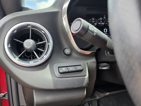 Used 2018 Chevrolet Camaro SS RWD image 20