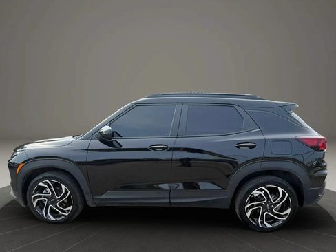 Used 2025 Chevrolet TrailBlazer RS w/ Convenience Package FWD image 8