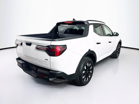 Used 2025 Hyundai Santa Cruz SEL AWD/4WD image 9