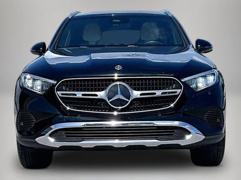 Certified 2024 Mercedes-Benz GLC 300 image 3