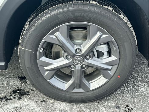 New 2026 Honda HR-V LX image 10