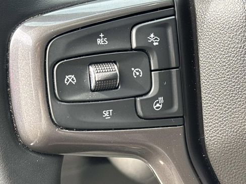Used 2023 Chevrolet Silverado 1500 High Country image 25