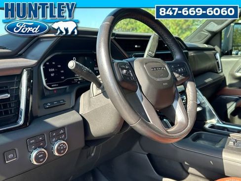 Used 2024 GMC Sierra 3500 Denali Ultimate image 17