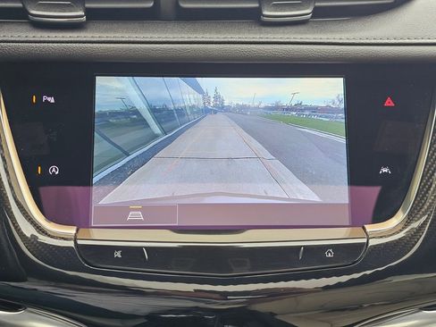 Used 2023 Cadillac XT6 Sport image 33