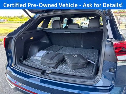 Certified 2023 Volkswagen Atlas Cross Sport SEL Premium R-Line AWD/4WD image 26