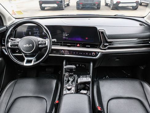 Used 2023 Kia Sportage EX FWD image 12
