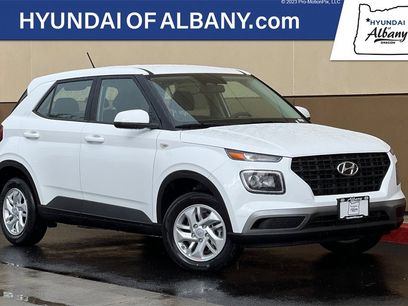 New 2026 Hyundai Venue SE