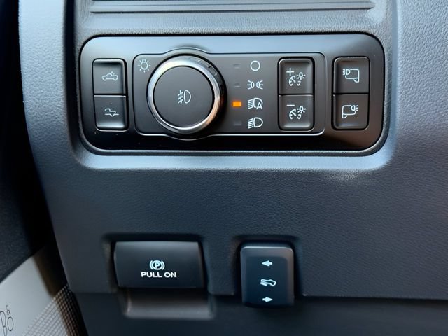 New 2025 Ford F450 Platinum AWD/4WD image 31