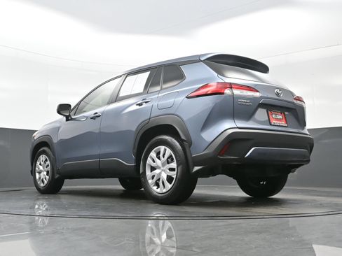 Used 2024 Toyota Corolla Cross L FWD image 27