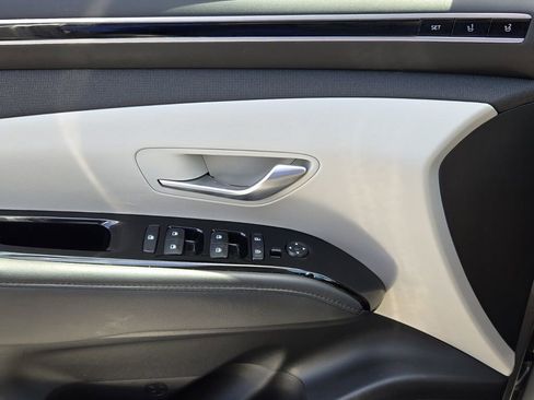 Certified 2024 Hyundai Tucson Limited FWD image 30