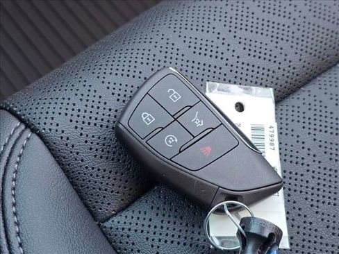 New 2026 Chevrolet Equinox LT FWD image 24