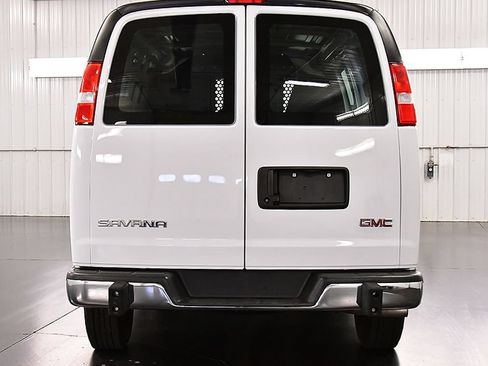 Used 2025 GMC Savana 2500 w/ Driver Convenience Package RWD image 6