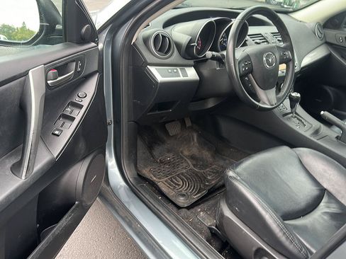 Used 2013 MAZDA MAZDA3 i Grand Touring FWD image 6