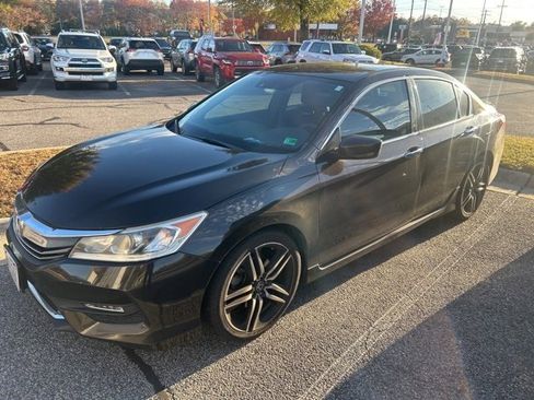 Used 2017 Honda Accord Sport image 1