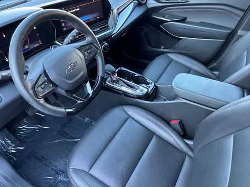 Used 2024 Chevrolet Trax RS w/ Driver Confidence Package image 10