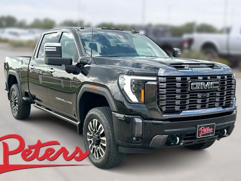 Used 2024 GMC Sierra 2500 Denali Ultimate AWD/4WD image 1