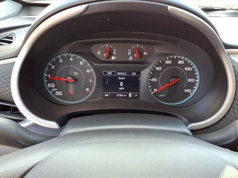 Used 2022 Chevrolet Malibu LT image 21