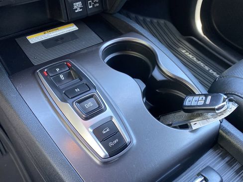 Used 2023 Honda Passport EX-L image 32