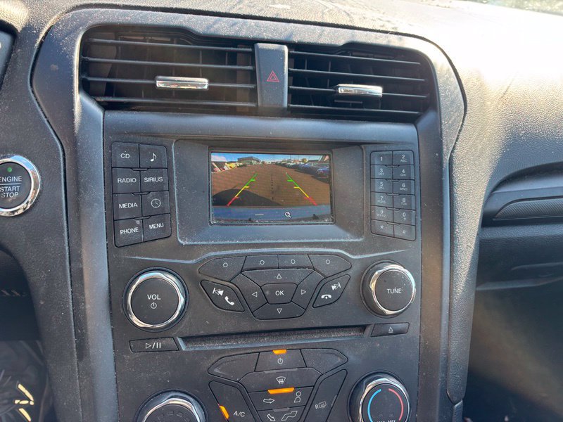 Used 2018 Ford Fusion SE w/ Equipment Group 201A FWD image 11