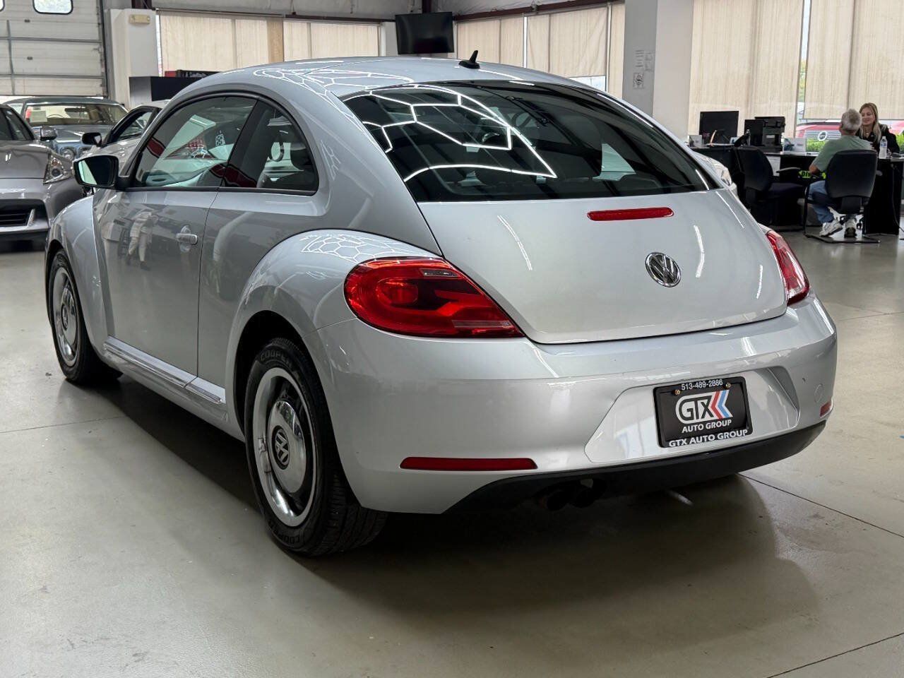 Used 2012 Volkswagen Beetle 2.5 FWD image 4