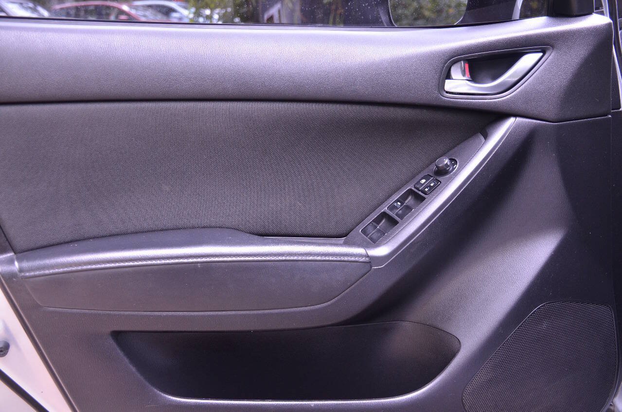 Used 2016 MAZDA CX-5 Sport w/ Rear Camera Package FWD image 13
