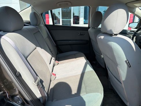 Used 2010 Nissan Sentra 2.0 S w/ Convenience Pkg FWD image 22