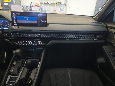 Used 2024 Honda Accord Sport image 22